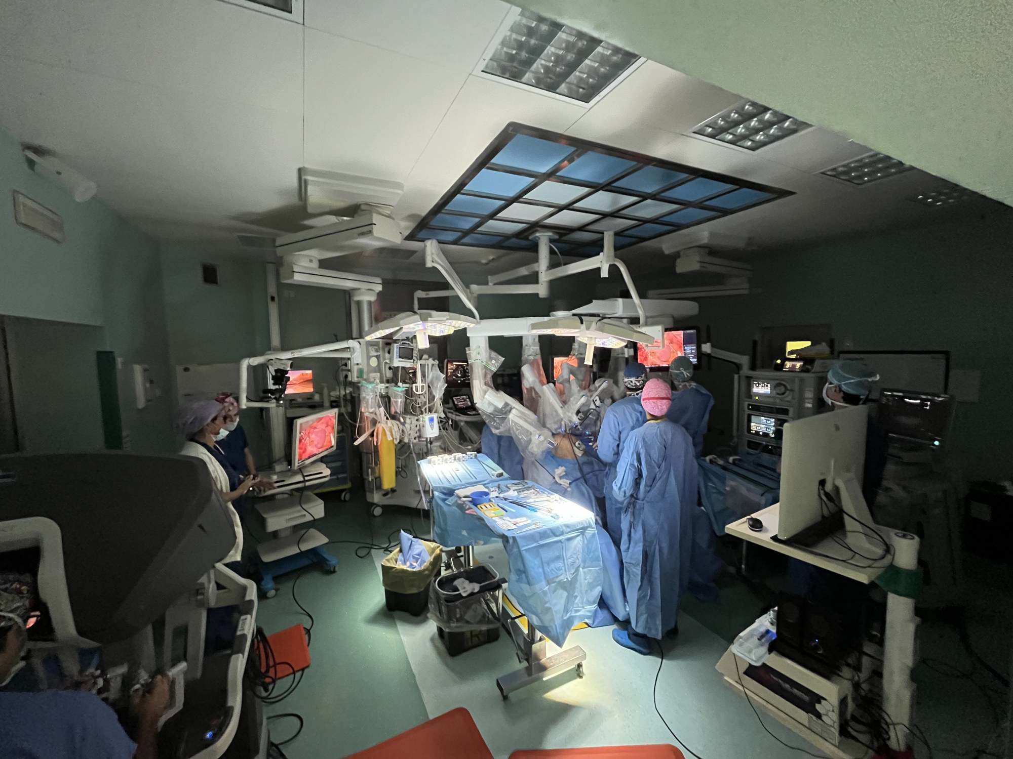 Un trapianto eseguito a Modena dall'équipe del Professor Di Benedetto