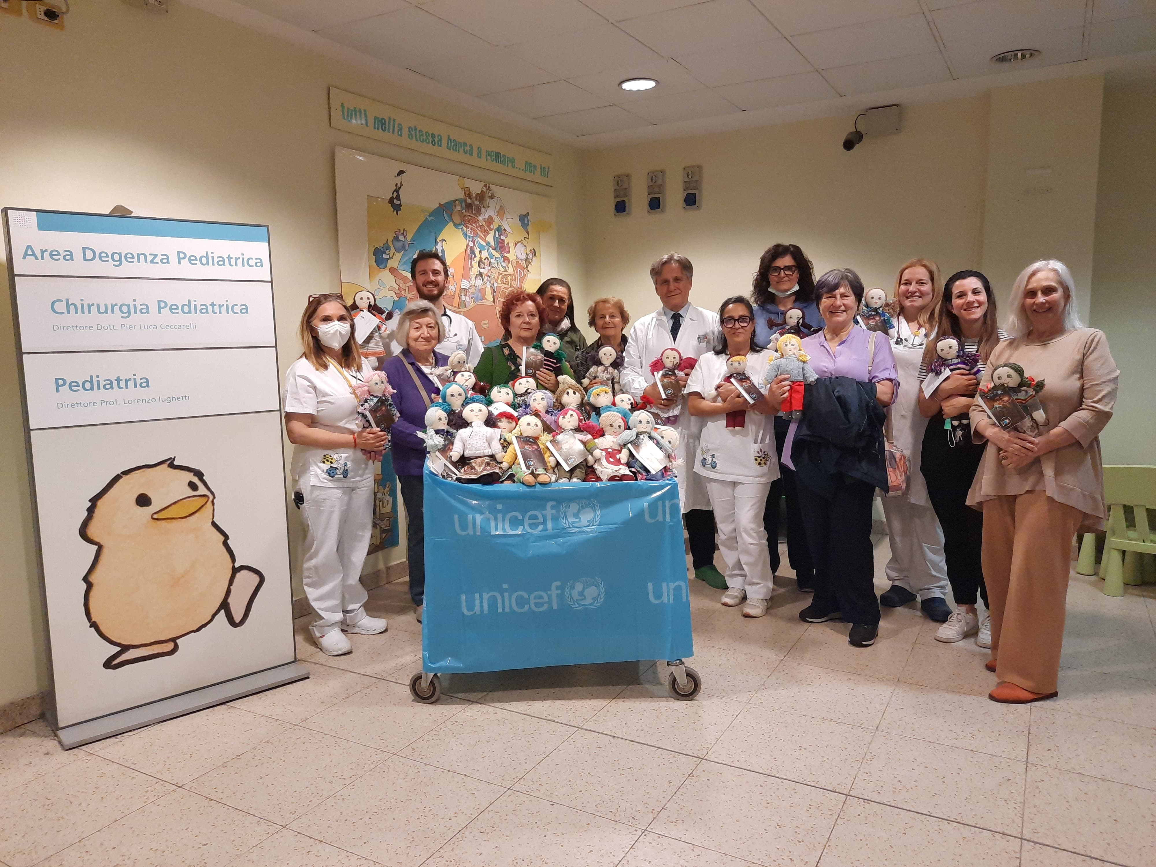 La consegna delle pigotte UNICEF alla Pediatria del Policlinico di Modena