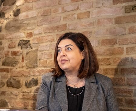 Angela Putignano, Direzione Assistenziale AOU, durante la conferenza stampa