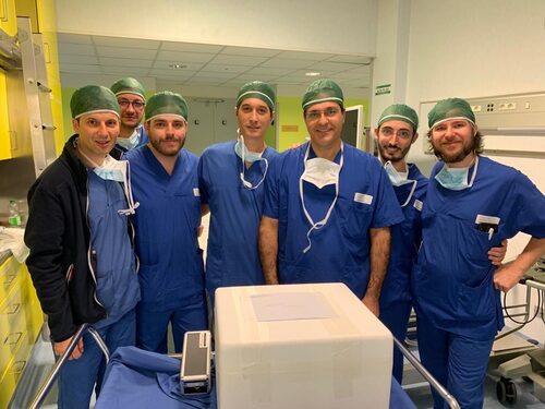 Equipe chirurgica anestesiologica e nefrologica in Sala 