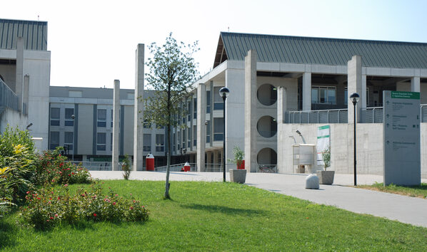 L'ingresso del Nuovo Ospedale S.Agostino-Estense di Baggiovara