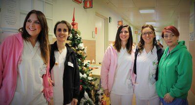 Le Ostetriche del Policlinico: Laura Giusti, Federica De Solda, Francesca Pacchiano, Laura Govoni; e l'OSS: Lucia Taddia