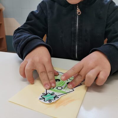 La Magia dei colori: i bambini portano gli auguri ai pazienti ricoverati in ospedale