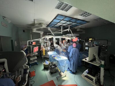 Un trapianto eseguito a Modena dall'équipe del Professor Di Benedetto