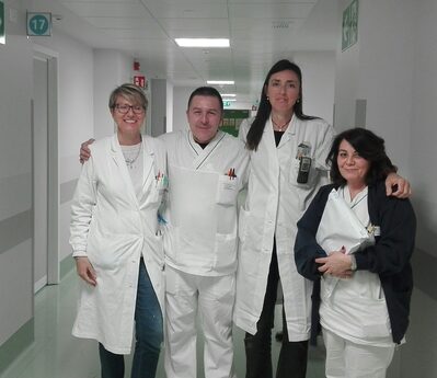 Il gruppo del Policlinico: Dr Renata Menozzi, Dr  Elena Boldrini, Infermiere Maria Mirabelli, Infermiere Umberto Franciosi