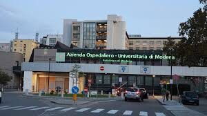 ADMO dona 5 tablet all'AOU di Modena