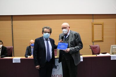 La premiazione a Giuseppe Torelli