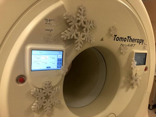 La TomoTherapy addobbata in stile Frozen